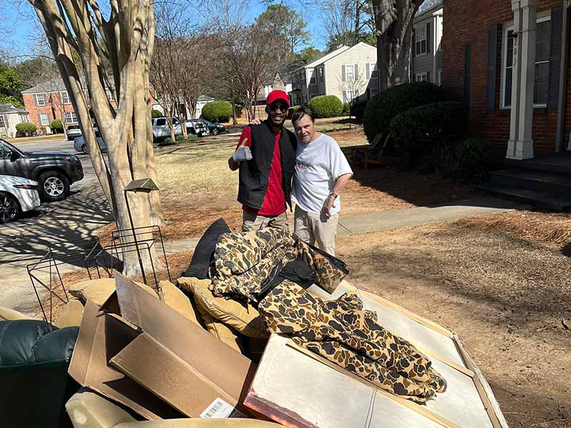 Alabama Junk Expert with Client