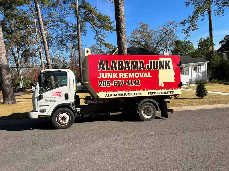 Alabama Junk Truck